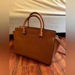 Michael Kors Selma Large Saffiano Leather Satchel